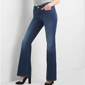 NWT GAP long and lean flared jeans